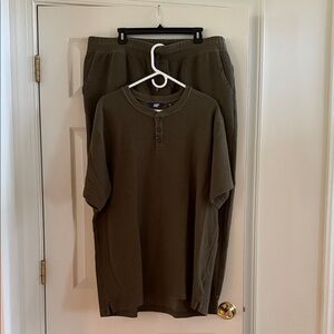 Lands' End Men's Olive Jogger lounge set